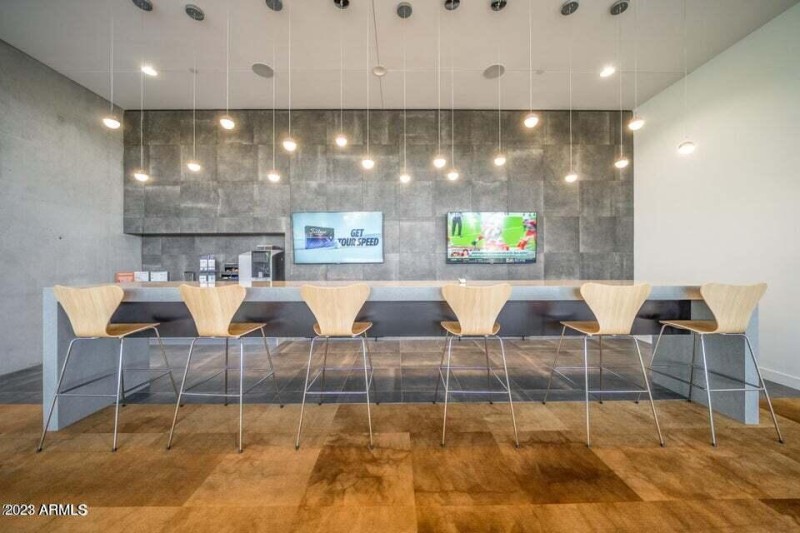 20220504145736460338000000-o