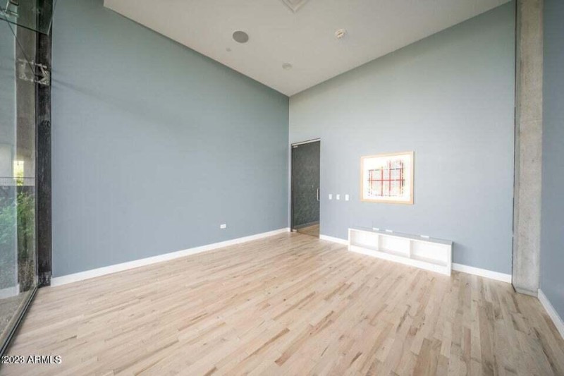 20220504145737350843000000-o