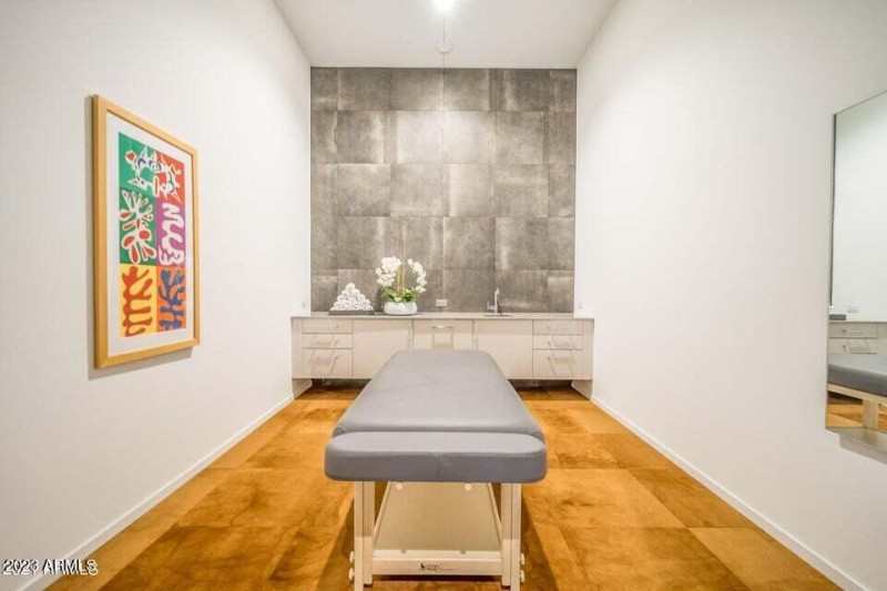 20220504145738237775000000-o