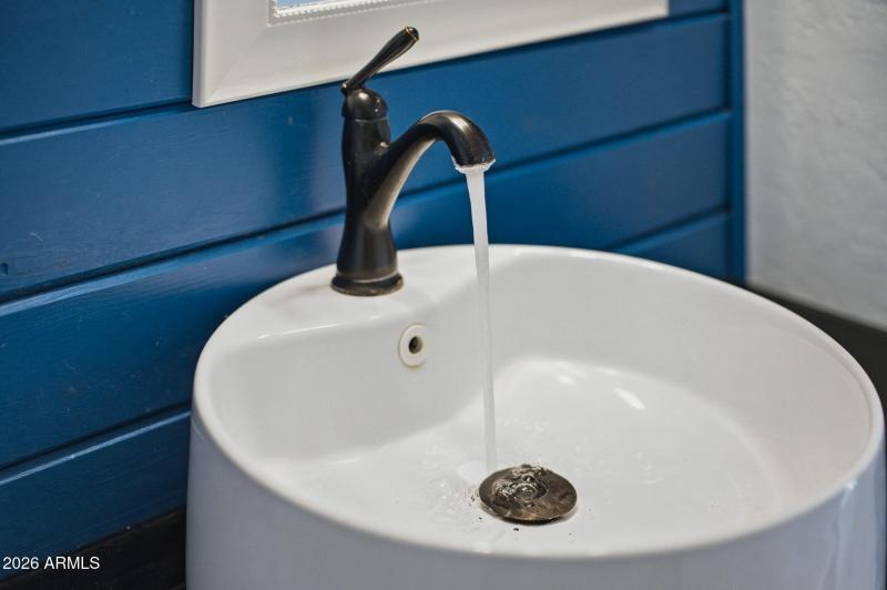 25-web-or-mls-45695 W Tucker Rd-224