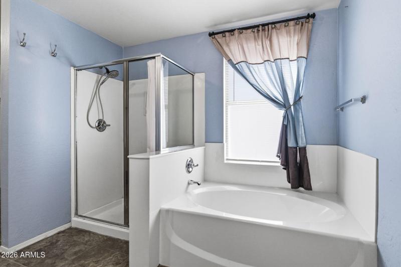 33-web-or-mls-45695 W Tucker Rd-232