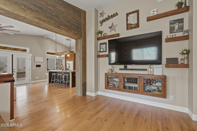 Greatroom into kitchen