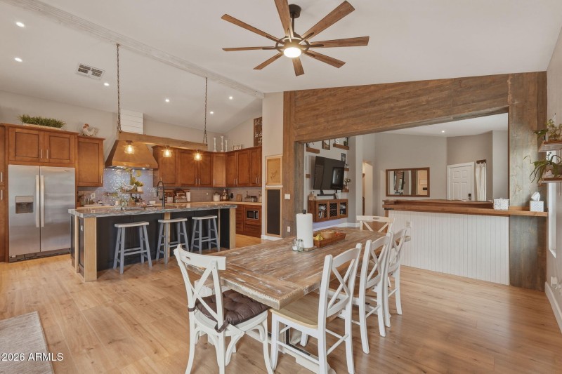 Open, airy, and perfectly connected