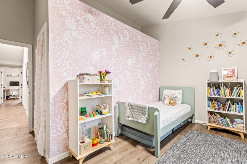 1017 W Lil Ben Trl-19