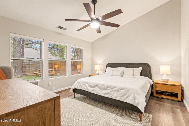 1017 W Lil Ben Trl-29