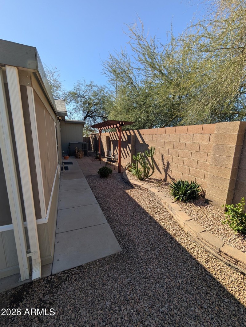 PXL_20260214_175851591