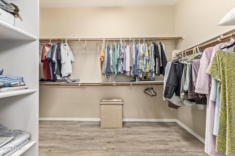 6996d8_08 - Chestnut