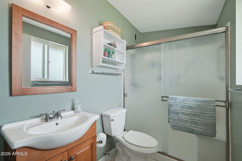 18-web-or-mls-W Windsor Dr-S1902-018