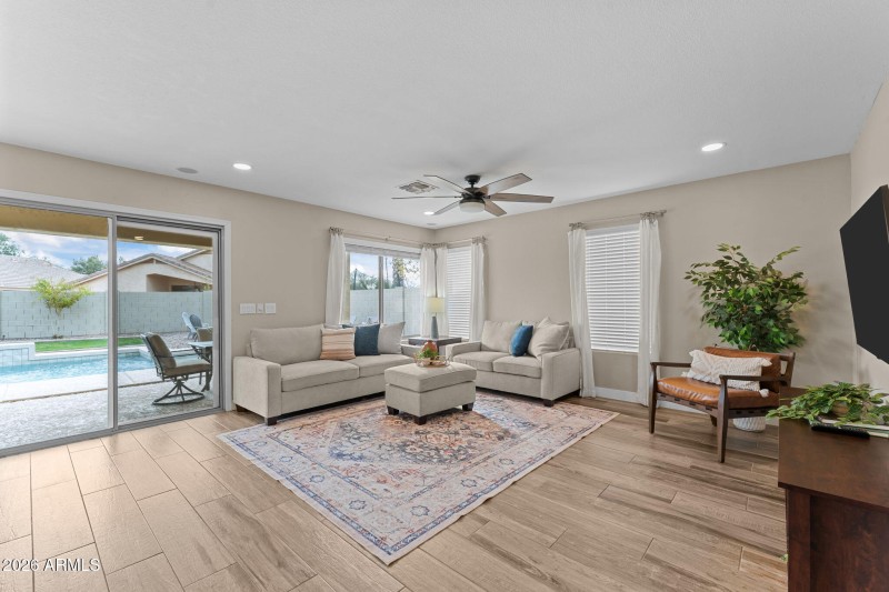 52-web-or-mls-DSC02833