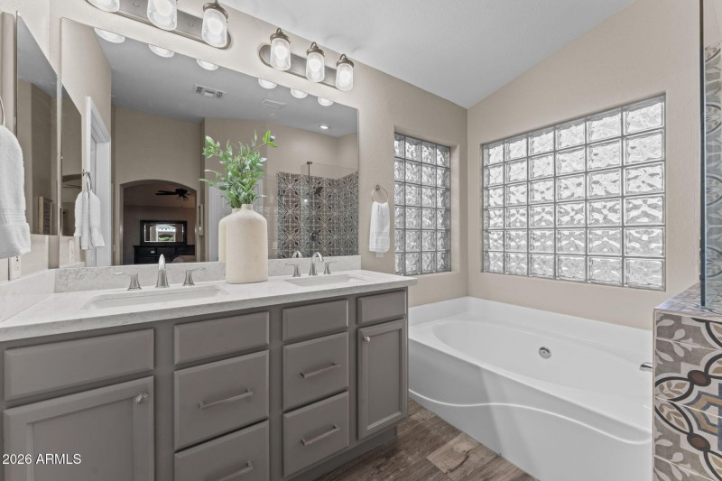 73-web-or-mls-DSC02923