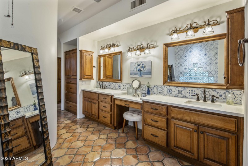 66-web-or-mls-D46A8447