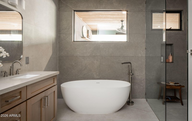 23-web-or-mls-943-estrella-ct