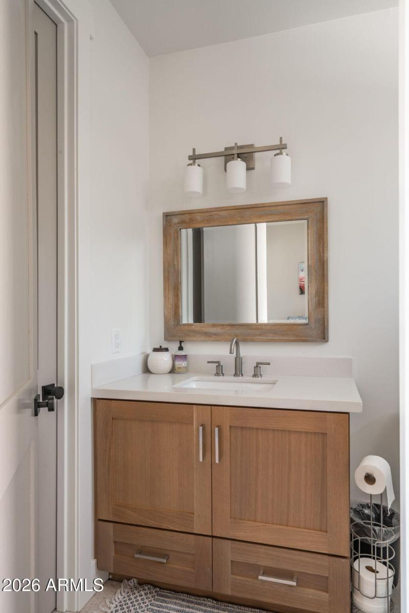 42-web-or-mls-943-estrella-ct