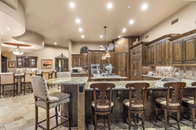 Breakfast bar with ample seating