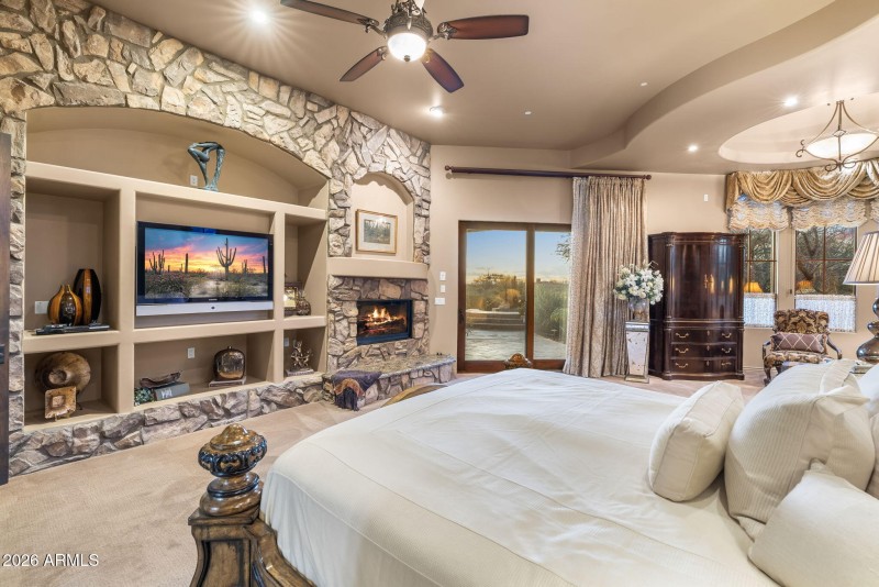 Primary Suite entertainment