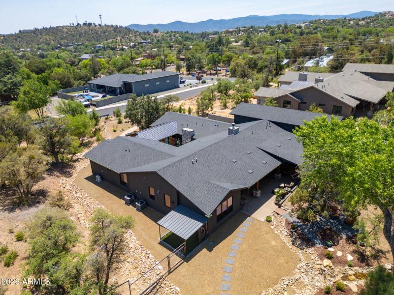 5-web-or-mls-943-estrella-ct