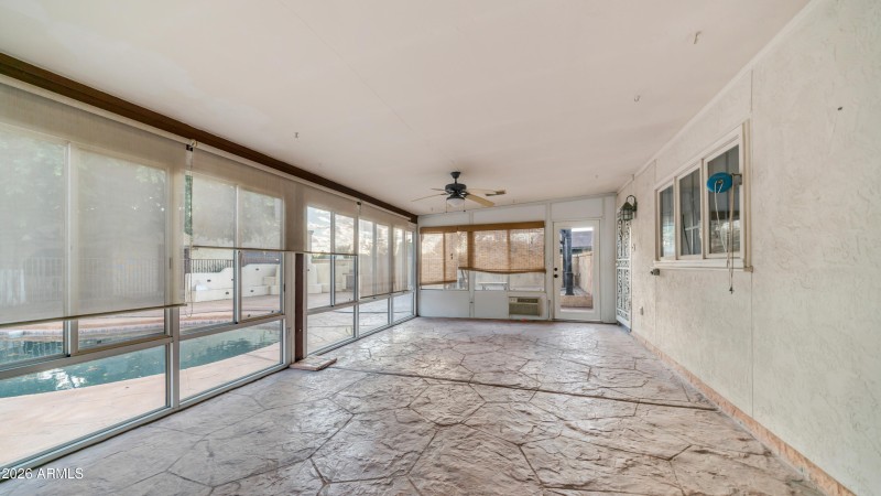 8807 W Christa Way (1)