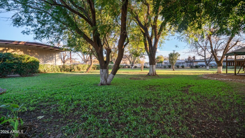 8807 W Christa Way Exterior Photos-16