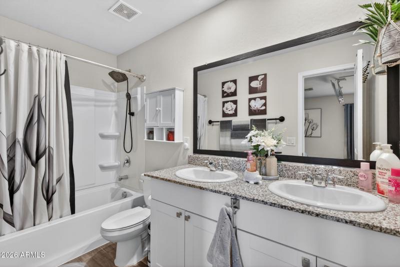 21-web-or-mls-DSC05585