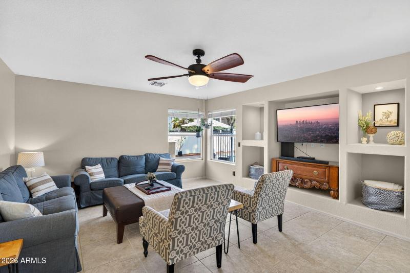 10-web-or-mls-35W Lone Cactus Dr