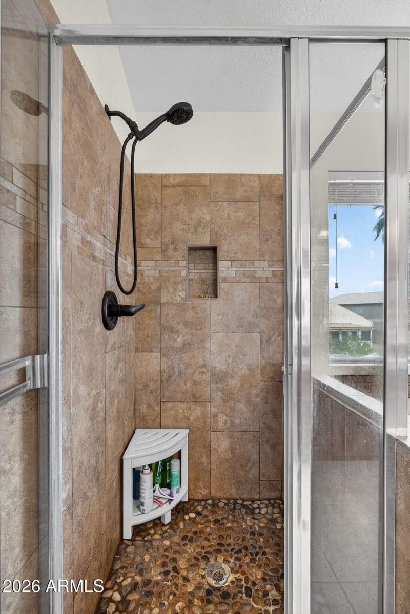 47-web-or-mls-72W Lone Cactus Dr