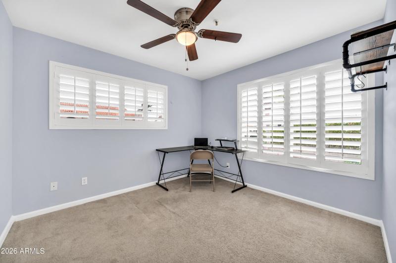 9432 E Voltaire Dr-40