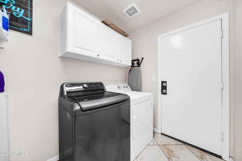 9432 E Voltaire Dr-41