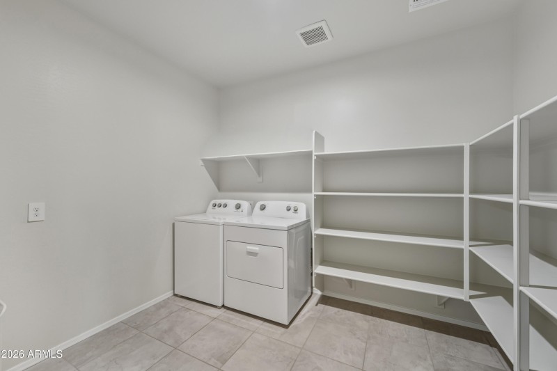 Pantry/Laundry Room