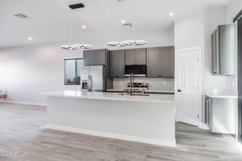 10153 W Wenden - Dining Room View 2