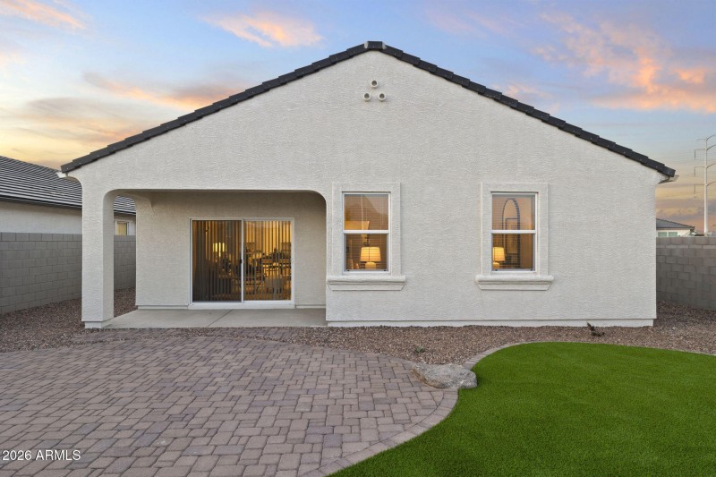 44-web-or-mls-10323-w-luxton-ln-lot-143