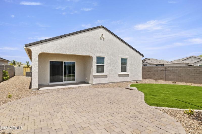 37-web-or-mls-10323-w-luxton-ln-lot-143