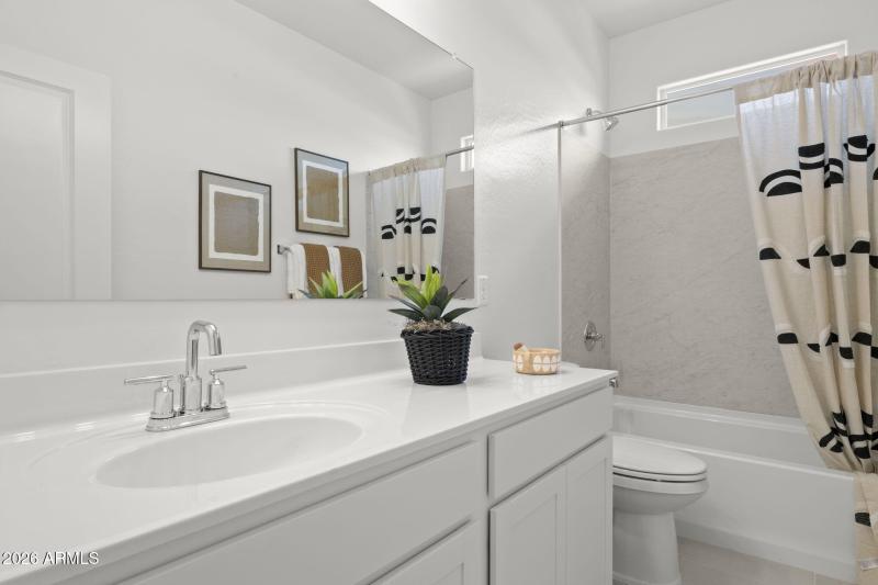 27-web-or-mls-10323-w-luxton-ln-lot-143