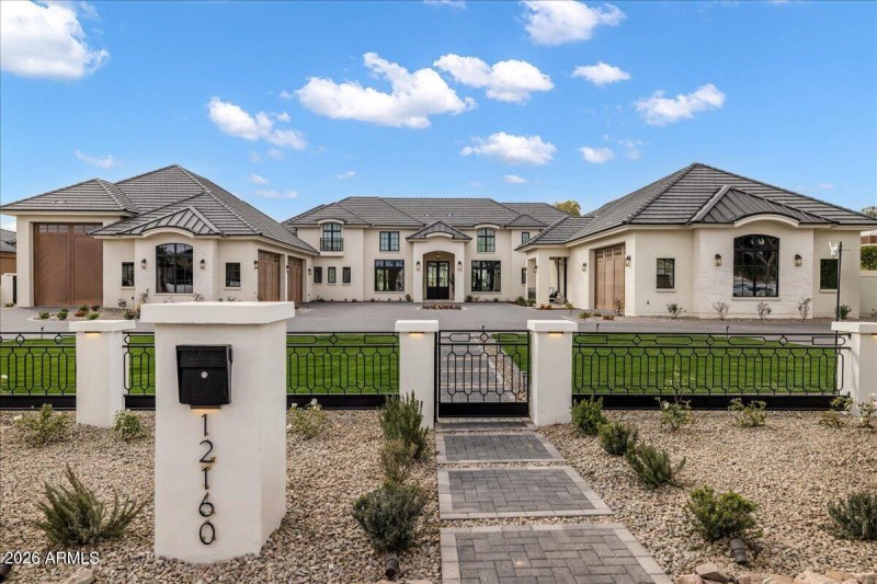 361-IMG_5594Without Sign