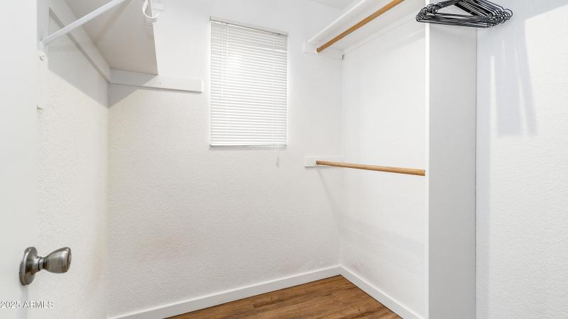 60 Gunsight Hills Dr