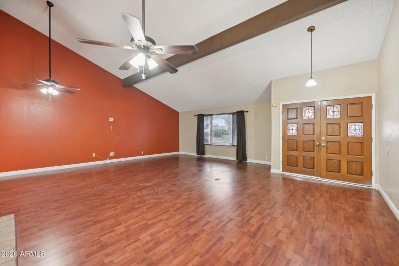 6-web-or-mls-W Utopia Rd-S1902-006