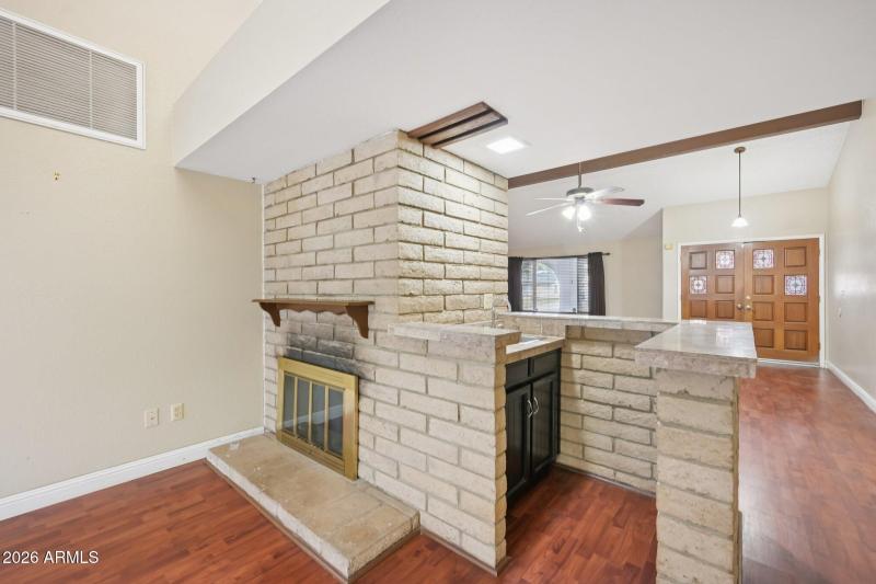 13-web-or-mls-W Utopia Rd-S1902-013