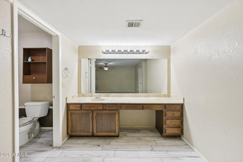 29-web-or-mls-W Utopia Rd-S1902-029