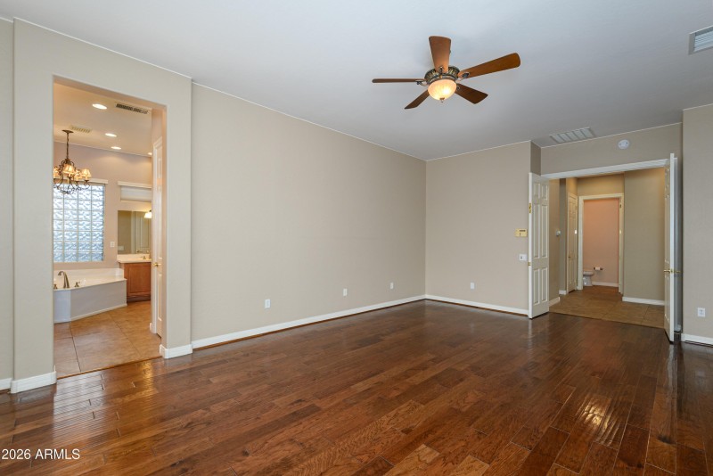 Primary Vinyl Flooring