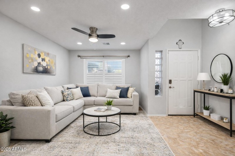 F67E3D62-57B3-486A-A0FC-54DA95724A05