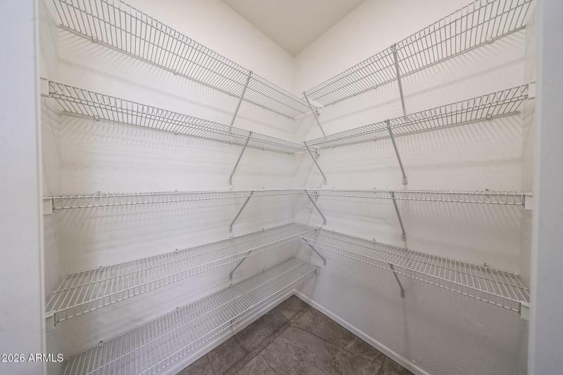 Walk in pantry