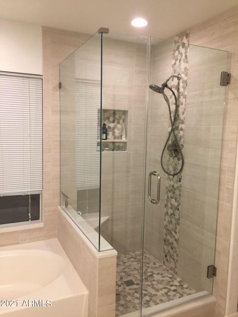 Updated frame primary shower enclosure