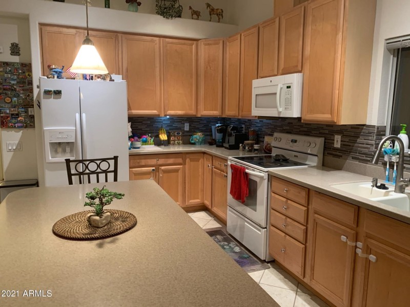 Pendant light over kitchen island