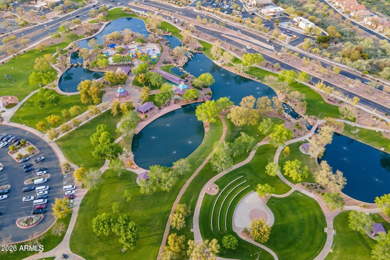 Parkside Playground and Lake