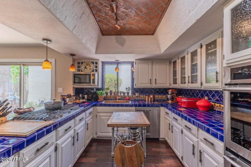Lots of cabinets and counter space