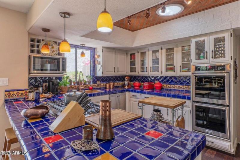 Kitchenaid appliances/2 ovens