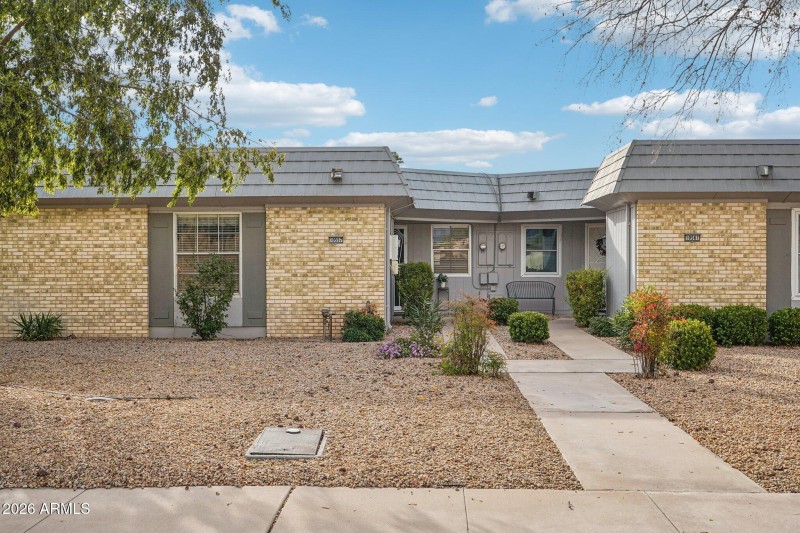 4-web-or-mls-W Ocotillo Dr-S1902-004