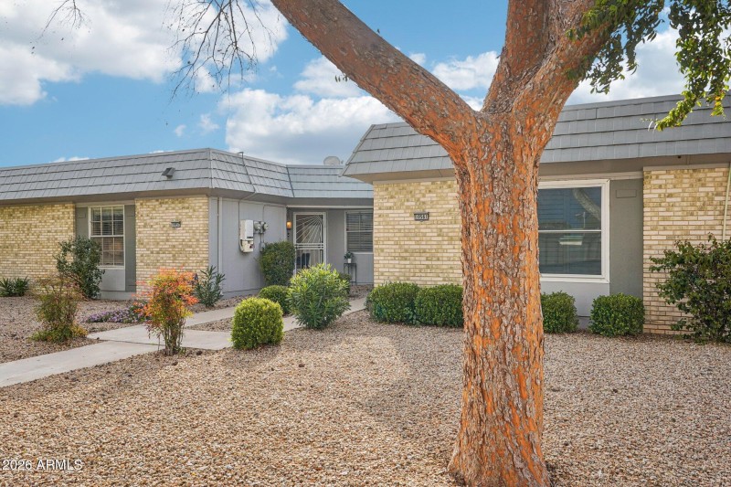 5-web-or-mls-W Ocotillo Dr-S1902-005