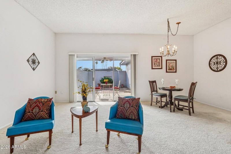 13-web-or-mls-W Ocotillo Dr-S1902-013