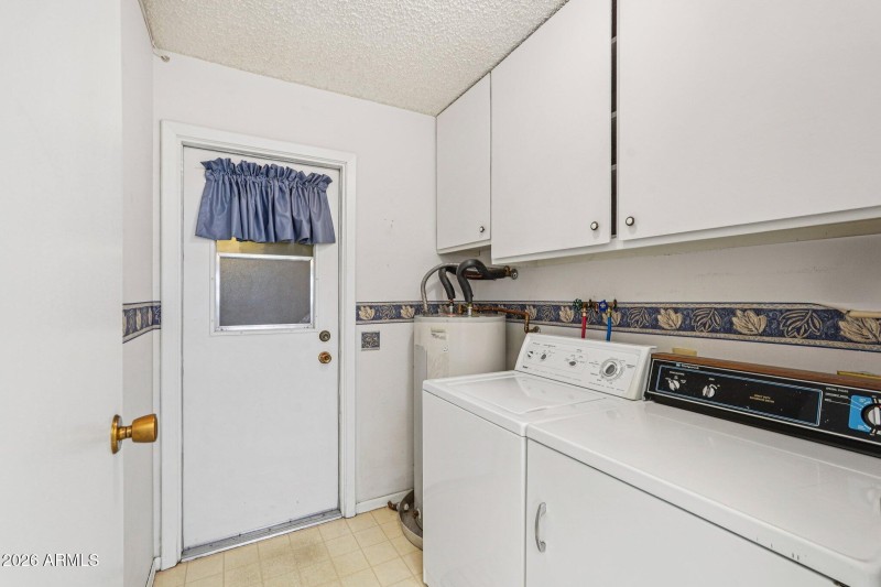 21-web-or-mls-W Ocotillo Dr-S1902-021