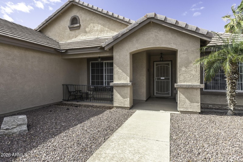 1515 N Poppy St - Front Entry (1)